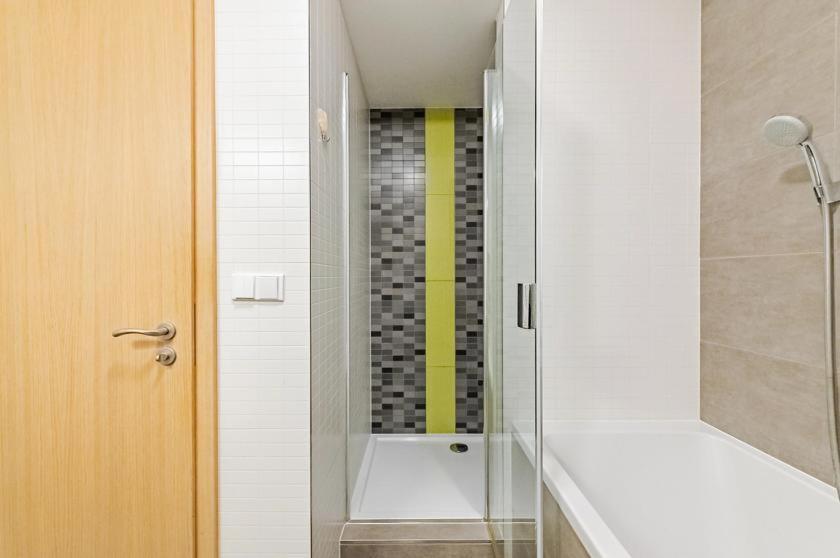 Luxury Apartment In Prague And Free Parking エクステリア 写真