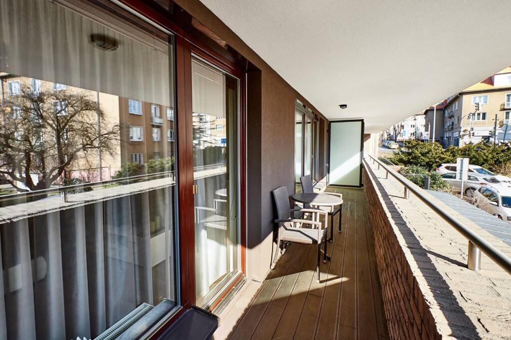 Luxury Apartment In Prague And Free Parking エクステリア 写真