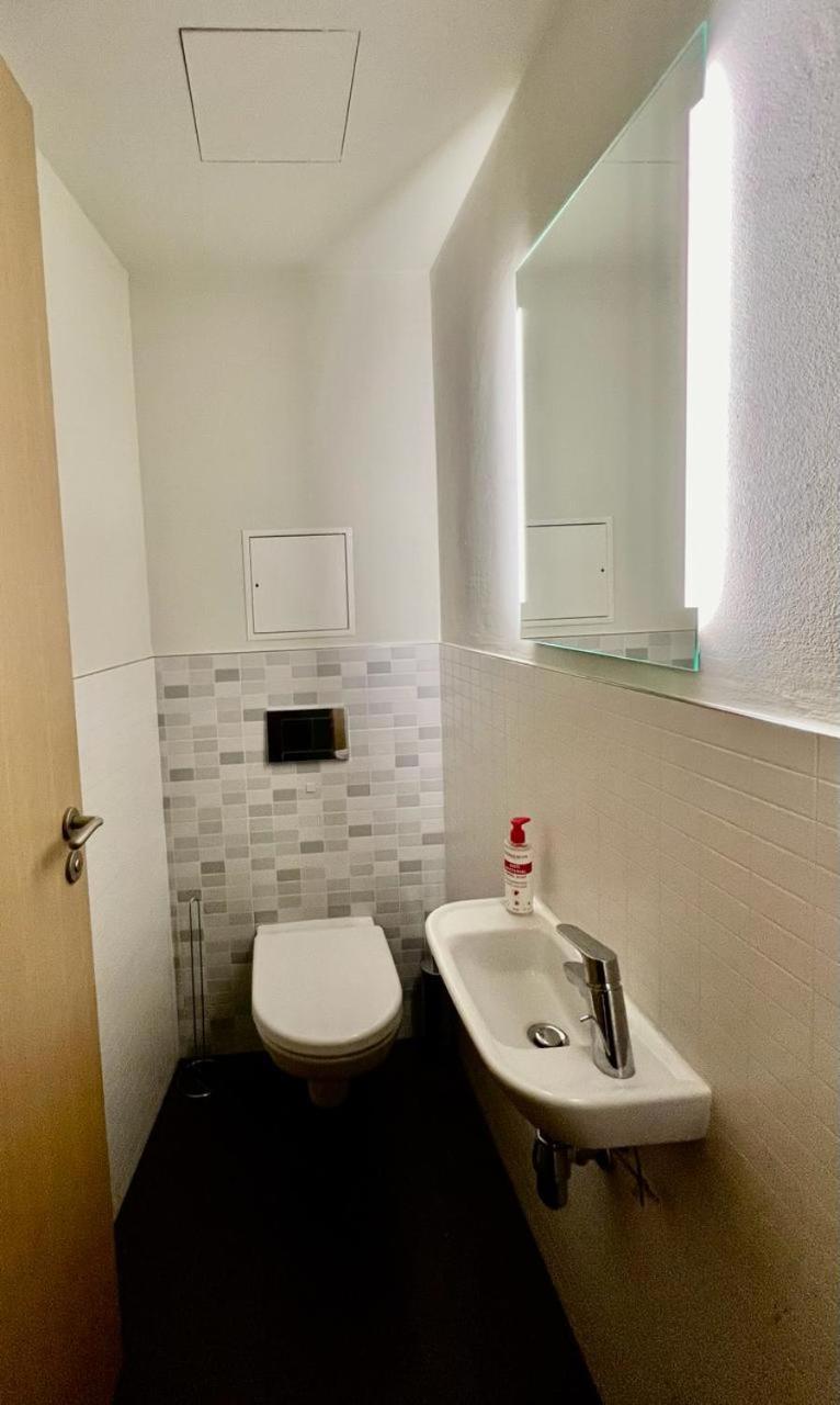 Luxury Apartment In Prague And Free Parking エクステリア 写真